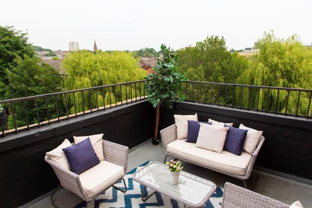 Bootle, Liverpool Modern 1Bed Ft Apartment ภายนอก รูปภาพ